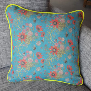 Mercia bees cushions