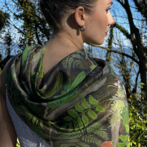 Los Cedros beetle silk tri wrap